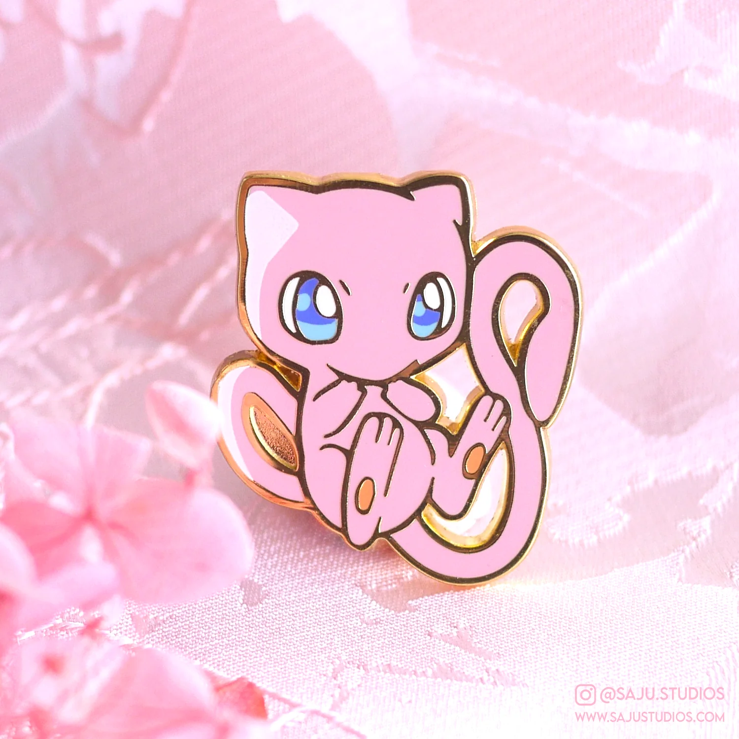 Mew Enamel Pin - Image 5