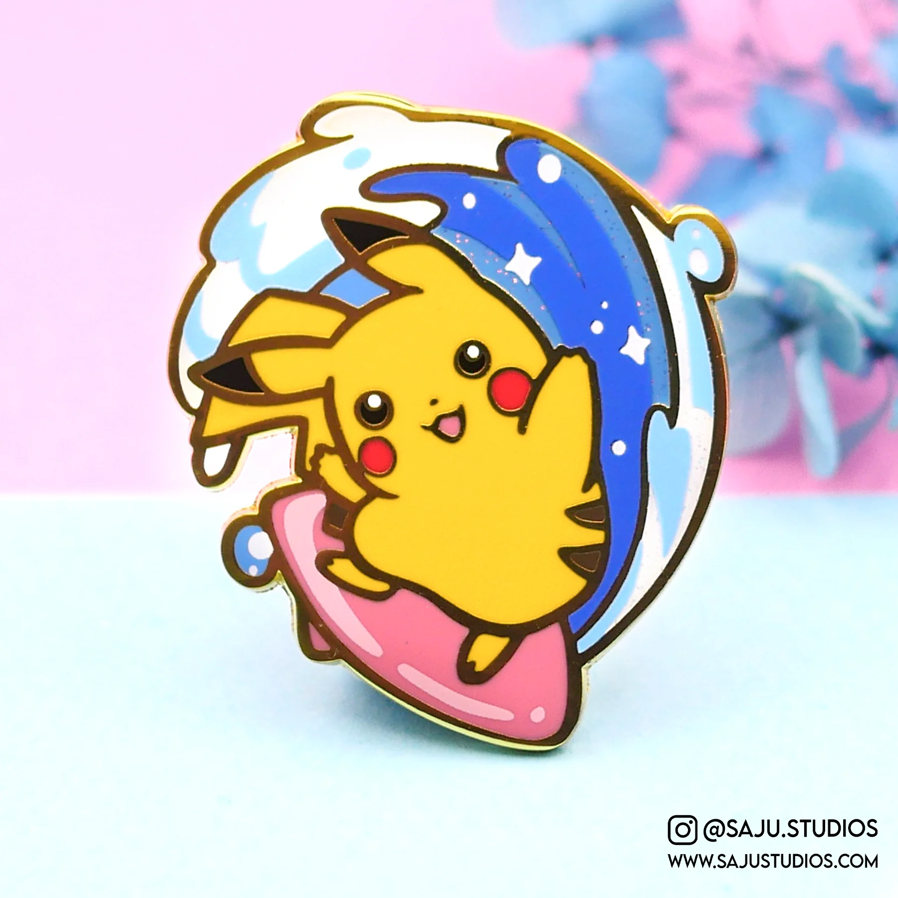 Surfing Mouse Enamel Pin