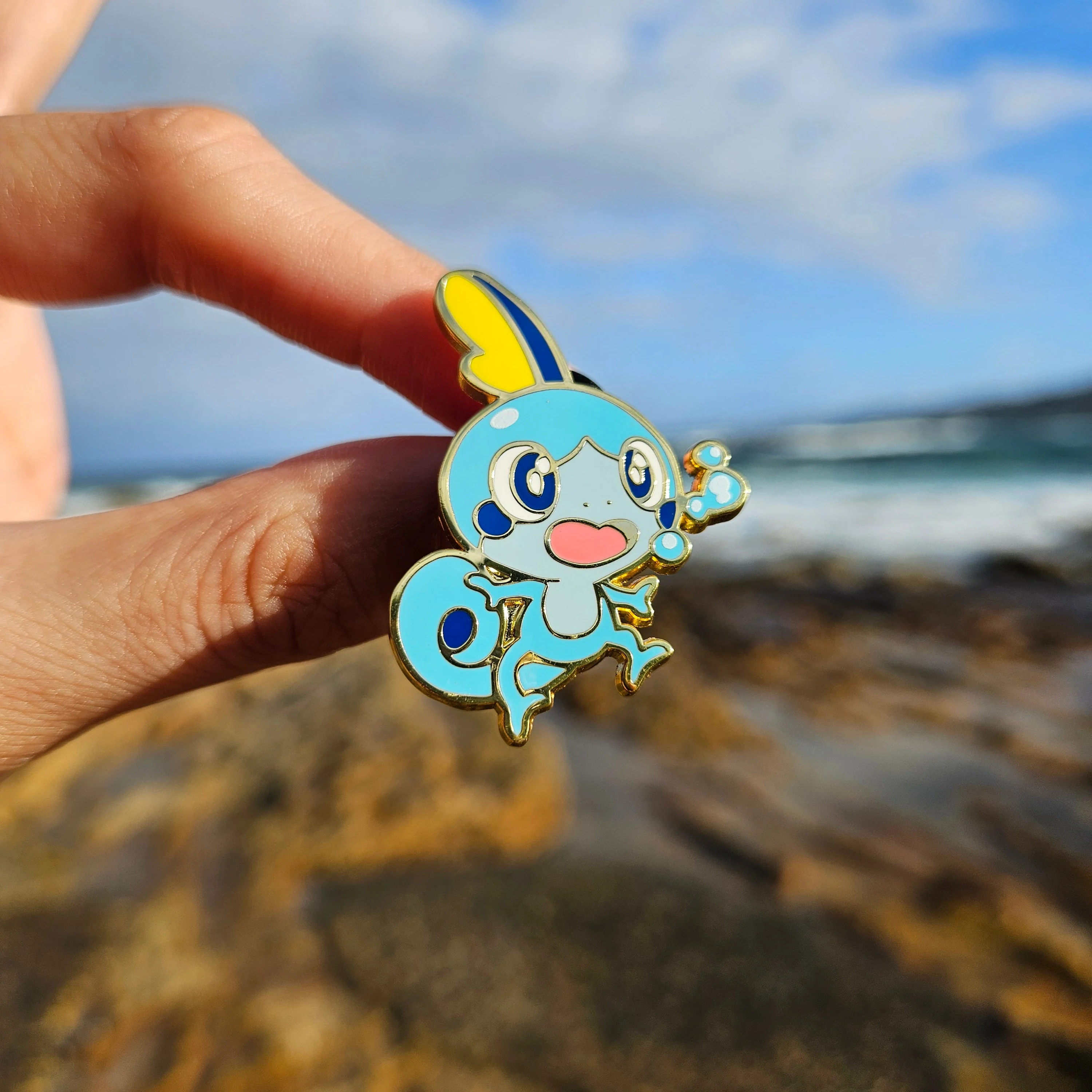 Water Lizard Enamel Pin - Image 2